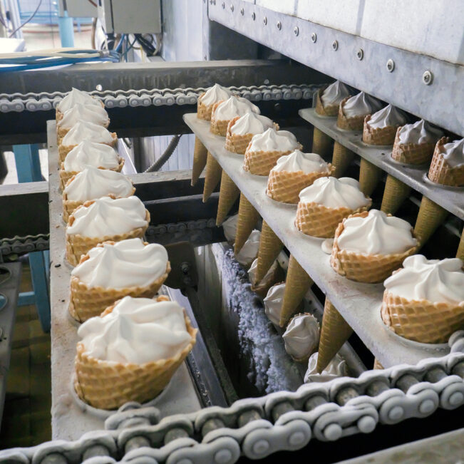 The,Conveyor,Automatic,Lines,For,The,Production,Of,Ice,Cream